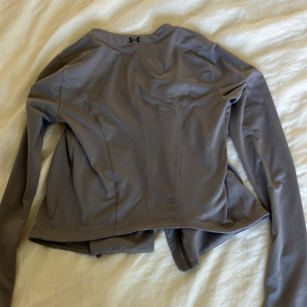 Cropped under Armour jacket - Picture 6 of 6
